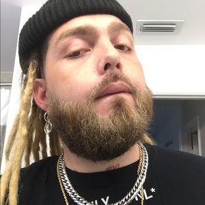 Meet your Posher, Barry